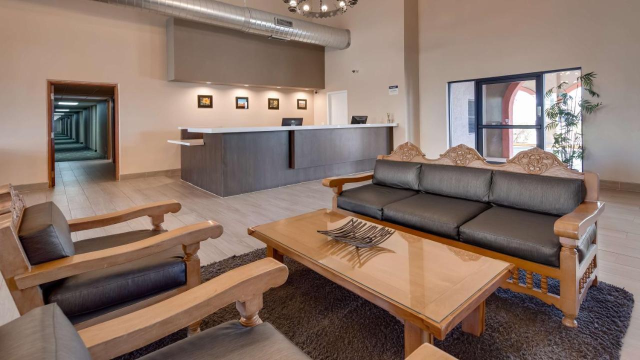 Best Western Airport Inn Phoenix Exteriör bild