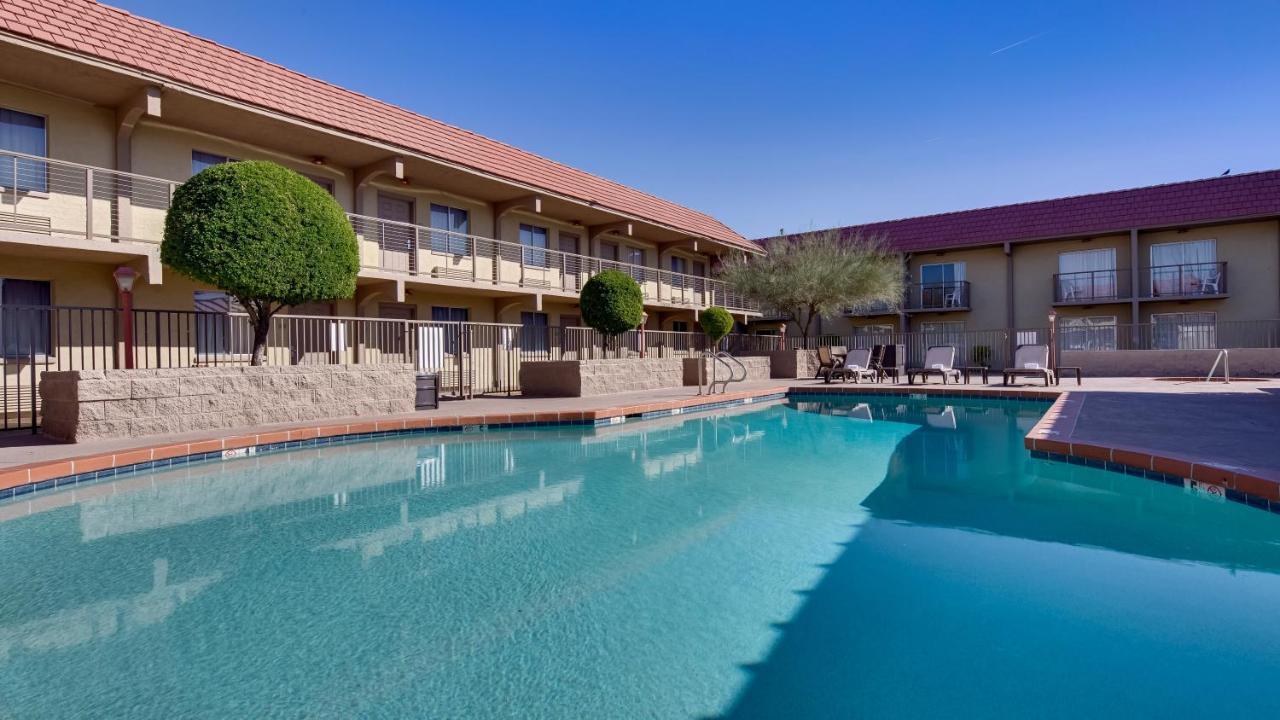 Best Western Airport Inn Phoenix Exteriör bild