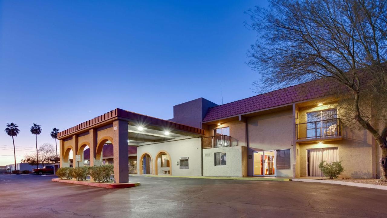 Best Western Airport Inn Phoenix Exteriör bild
